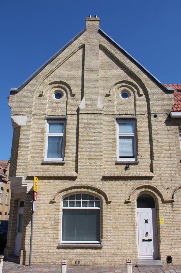 Vakantiewoning Villa Elena Nieuwpoort Eksteriør billede